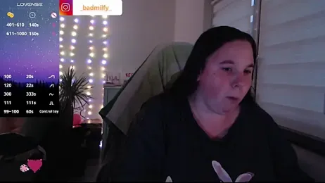 BadMilfy — Stripchat stream photo (Aug 2026)