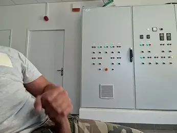 Instinctbrut — Stripchat stream photo (Jun 2026)