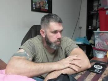 brutalmaster1983 — modelo de webcam en línea en chaturbate