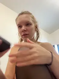 Ketitull — Stripchat stream photo (Mar 2026)