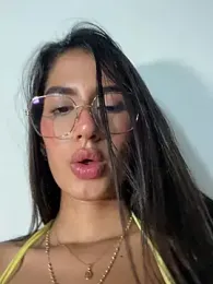 Julieta_Duque — Stripchat stream photo (Apr 2026)