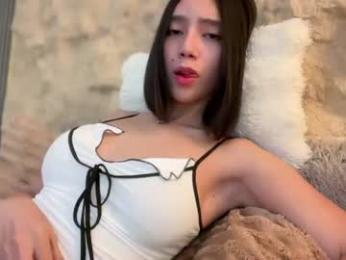 yowginethegreat — modelo de webcam en línea en chaturbate