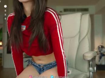 sigmasian — modelo de webcam en línea en chaturbate