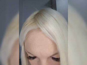 AlenkiyCvetochek — Bongacams stream photo (Mar 2026)