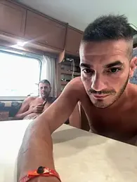 COPPIAGAYHOT — modelo de webcam en línea en stripchat