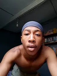 Peterveero12 — stripchat