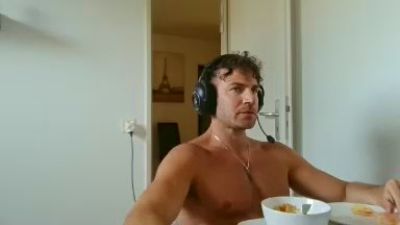 ALPHA_HUNK — Cam4 stream photo (Apr 2026)