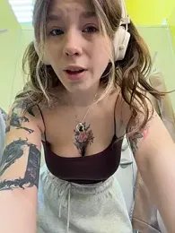mini_moona — Stripchat stream photo (Jun 2026)