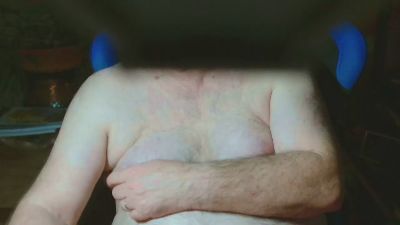 maxidoux — Cam4 stream photo (Apr 2026)