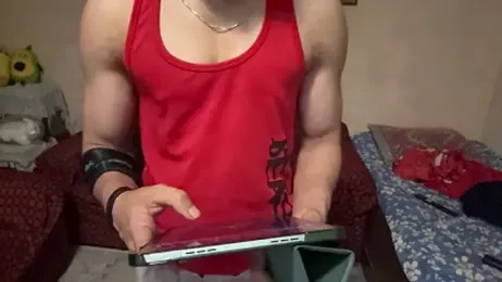 BadBoyBeast — modelo de webcam en línea en stripchat