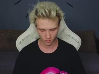 pupsenish — Chaturbate stream photo (Aug 2026)