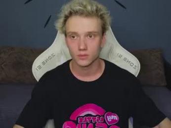 pupsenish — Chaturbate stream photo (Aug 2026)