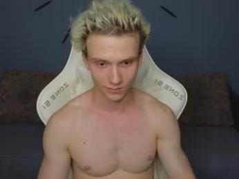 pupsenish — Chaturbate stream photo (Aug 2026)