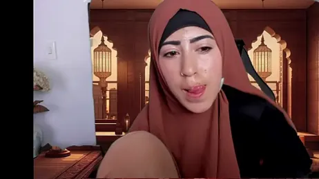 chaymae_nah_ — Stripchat stream photo (Apr 2025)