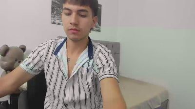 _1Dereck — cam4