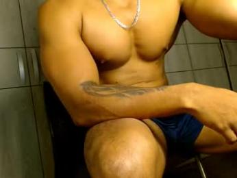 ulisess15 — Chaturbate stream photo (Apr 2026)
