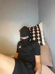 enzomlt — Stripchat stream photo (Feb 2026)