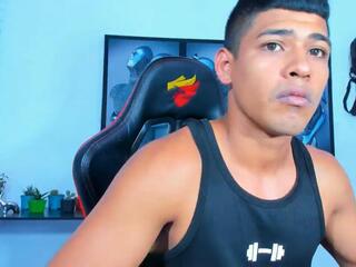 Dereck Hartmann — flirt4free