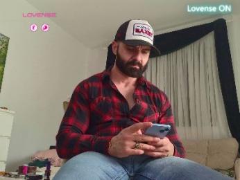 GipsyKingRo — modelo de webcam en línea en cam4