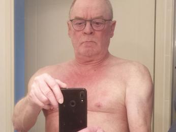 ElioJames — Livejasmin profile photo