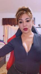 Belu_milf — Cam4 profile photo