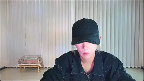 wumei-001 — Stripchat stream photo (Apr 2026)