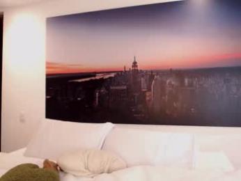 diione — Chaturbate stream photo (Mar 2026)