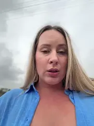 Mona_Plus — Stripchat stream photo (Mar 2026)