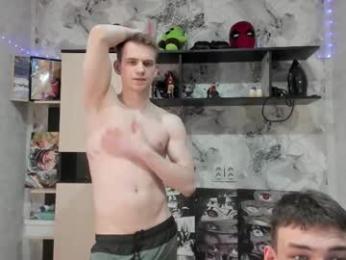 holiday_boys — modelo de webcam en línea en chaturbate