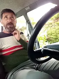 BZH45 — modelo de webcam en línea en stripchat