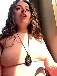 Lina_twin — Stripchat stream photo (May 2025)