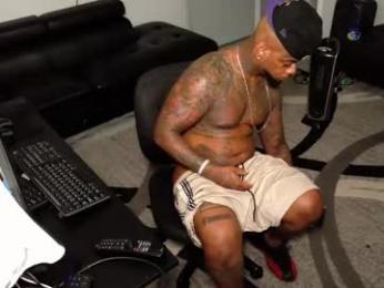 slangondemhoes — modelo de webcam en línea en chaturbate