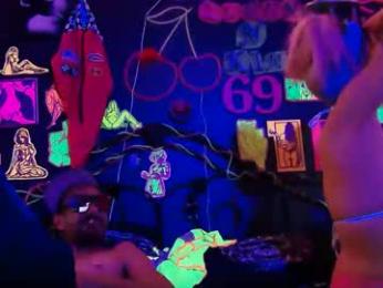 splashh_queen420 — Chaturbate stream photo (Apr 2026)