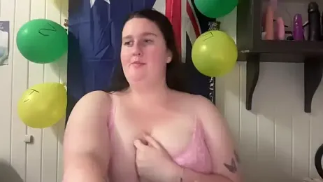 xopeachybaby — modelo de webcam en línea en stripchat