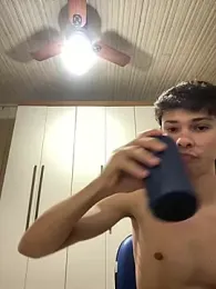 branquelopicudo777 — Stripchat stream photo (Aug 2026)