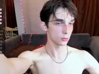 aaron_bang — modelo de webcam en línea en chaturbate
