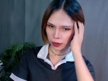 shes_notme — Chaturbate stream photo (Apr 2026)
