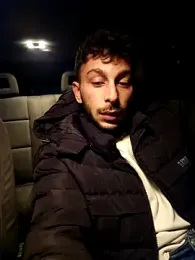 Iulianmarius12 — Stripchat stream photo (Feb 2026)