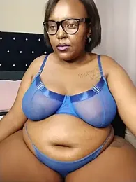 CHERRYYUMMY — Stripchat profile photo