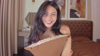 YuJina_Meow — Cam4 stream photo (Jun 2026)