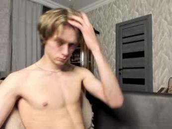 milkiwy — Chaturbate stream photo (Apr 2026)