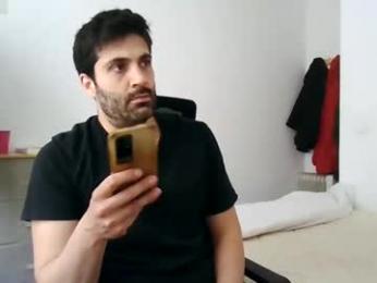 italianboybcn — Chaturbate stream photo (Apr 2025)