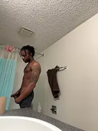 dsddy1912 — modelo de webcam en línea en stripchat