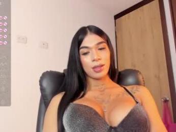 paulett_g — Chaturbate stream photo (Jun 2026)