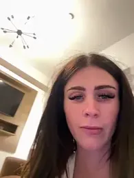 aus_queen — modelo de webcam en línea en stripchat