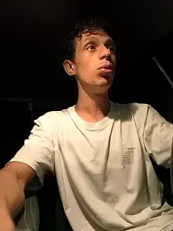 novin99 — Stripchat stream photo (Apr 2026)