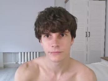 eric_crush — modelo de webcam en línea en chaturbate