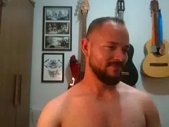 comedordecasada30 — Stripchat stream photo (Aug 2026)