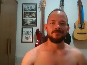 comedordecasada30 — Stripchat stream photo (Aug 2026)
