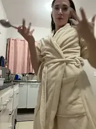 Irresistible24 — Stripchat stream photo (Apr 2026)